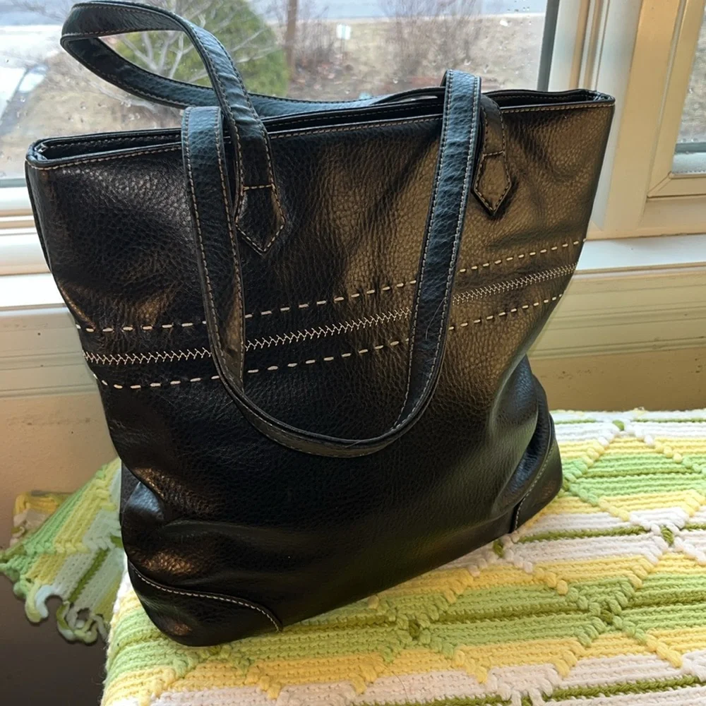 Black Liz Claiborne‎ Vegan Tote Satchel White Stitching Detail